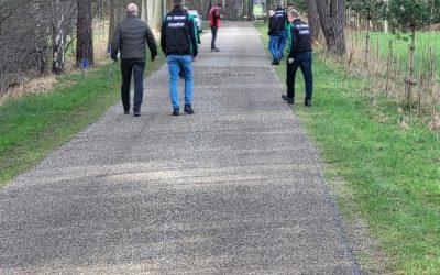 Na een paar jaar is het eindelijk weer mogelijk om klootschiet (slootgooi) tradi…